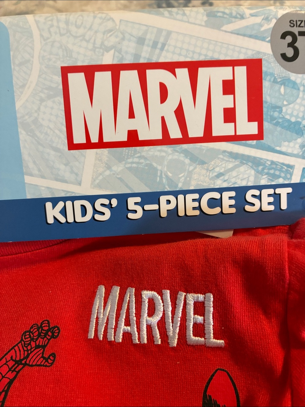 Marvel Red Kids' 5-Piece Set, 3 shirts, 3 bottoms